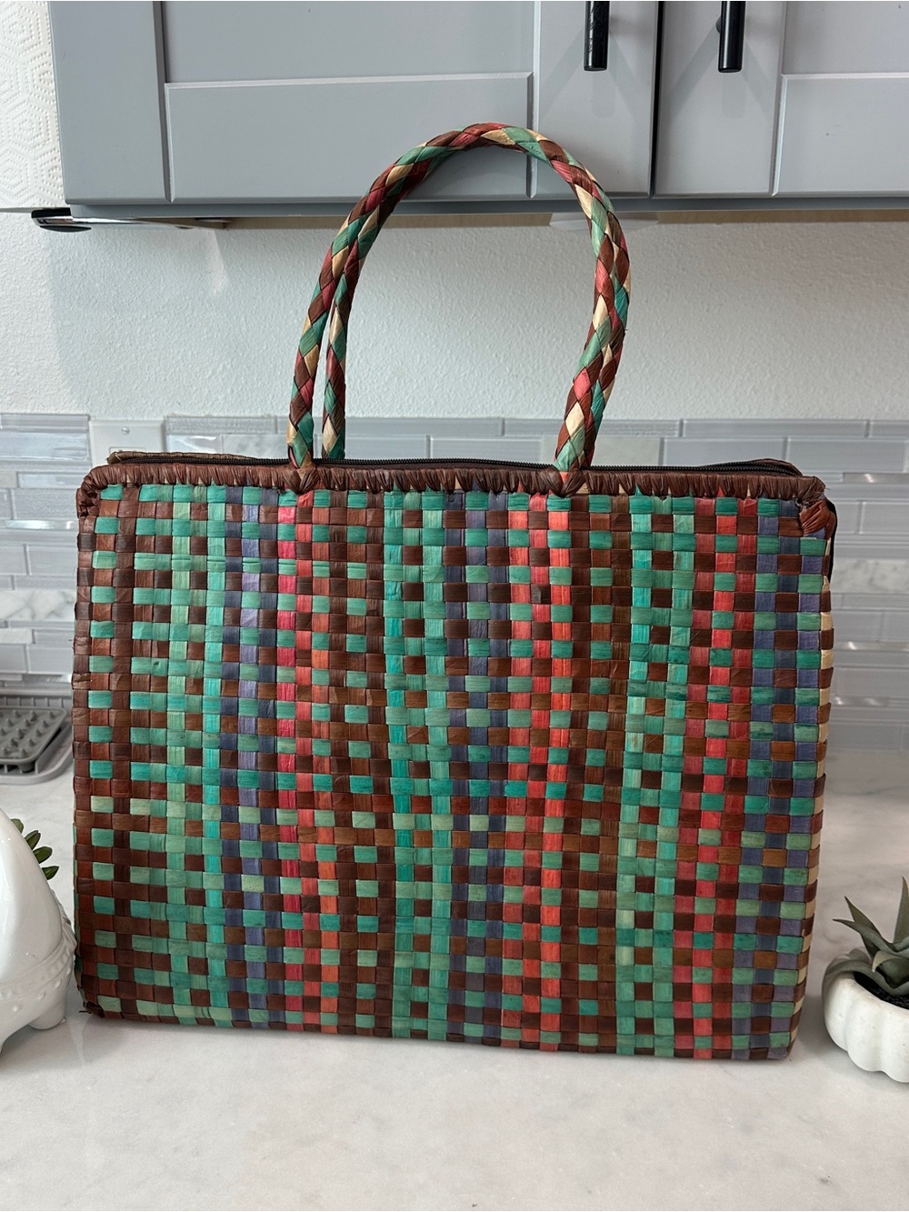 Handwoven Multicolor Tote Bag - Stylish Everyday Carry NWOT - Picture 4 of 8